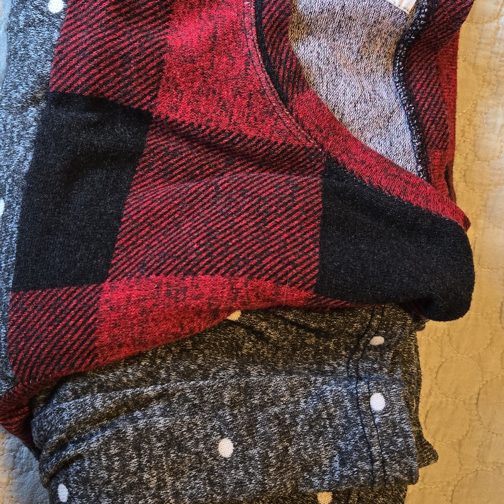 Maurices Women's Red and Black Checkered Long Sleeve Sweater